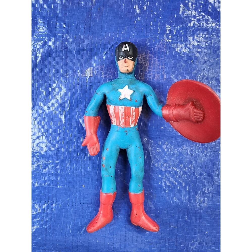Vintage 1973 Mego Captain America 5” Action Bendable Figure Bendy